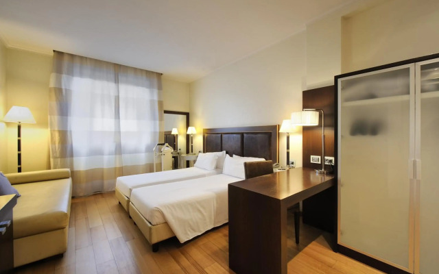 Canada Hotel