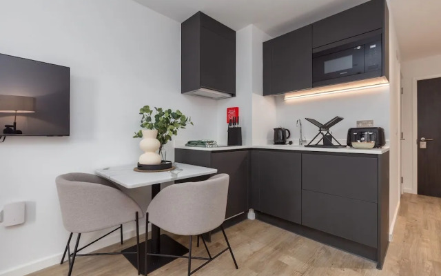 Chic Studio Flat in New Cross