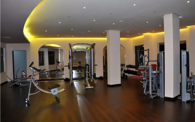 Golden 5 Sapphire Suites Hotel