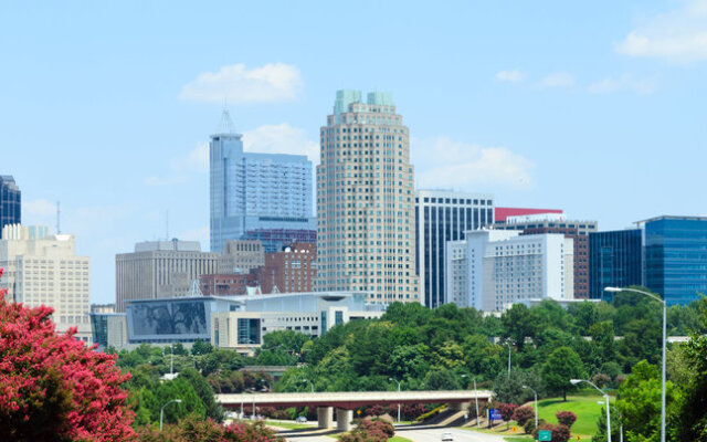 DoubleTree by Hilton Raleigh Midtown