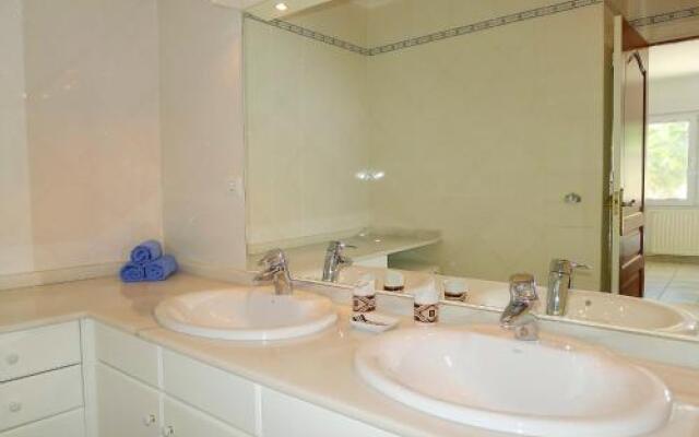 Holiday Home Gavrena