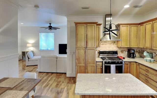 Bonnie Bungalow