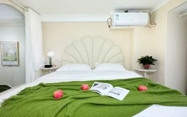 Dai Ju Homestay (Huangtuling MTR Station Branch)