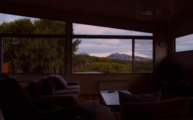 Eagle Peaks at Freycinet