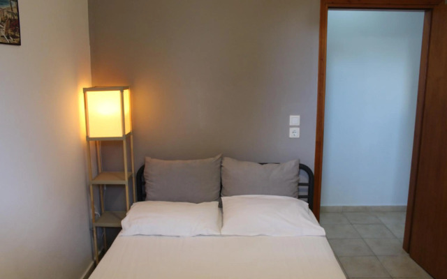 Village Drapanias Apartments