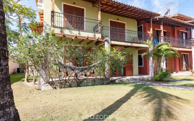 Linda Casa com piscina e churrasqueira URA0015