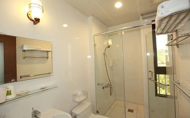 I See U 298 Hostel