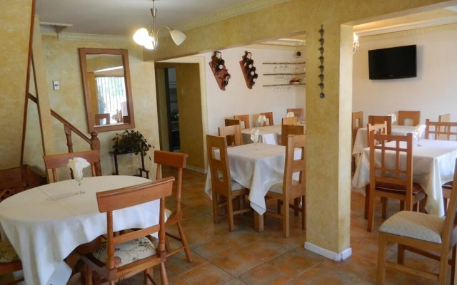 Hostal Casa Familia