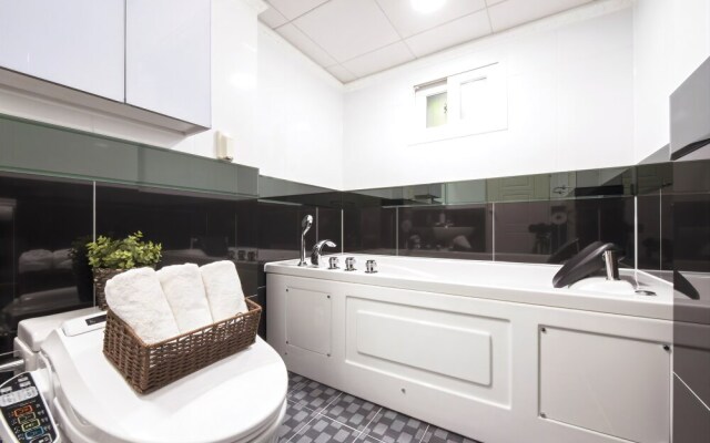 Yeongwol Jangsan Condo