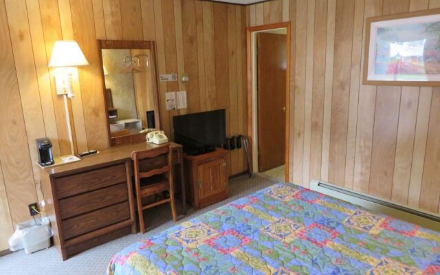 Red Ranch Motel