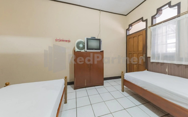 OYO 90912 Wisma Pkpn 1