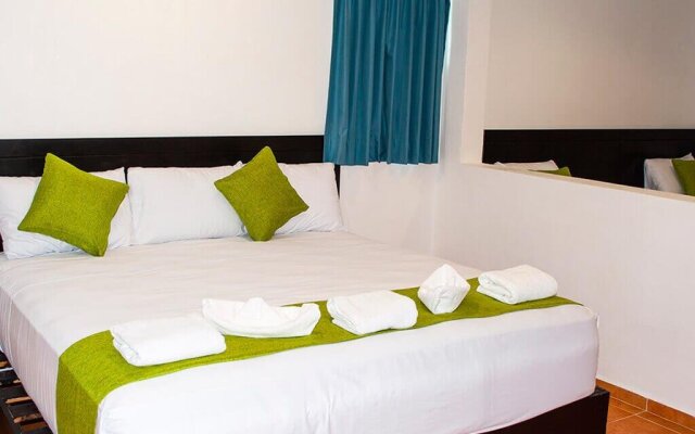 Hotel Arrecifes Costamaya