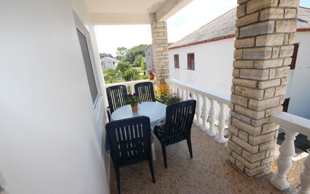 Apartment Maris With Nice sea View