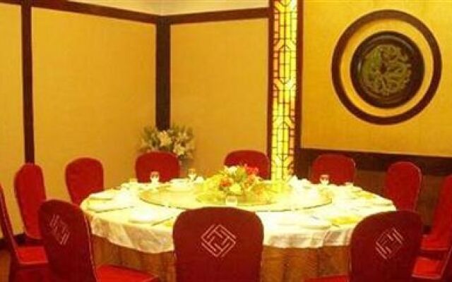 Fengyuan Hotel - Dengfeng