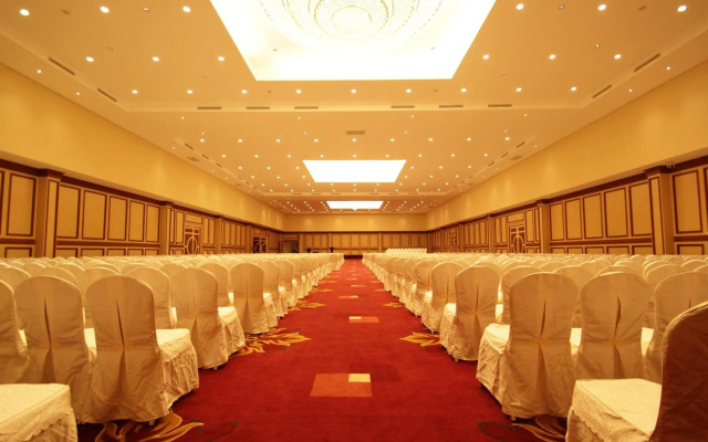 Ijen Suites Hotel