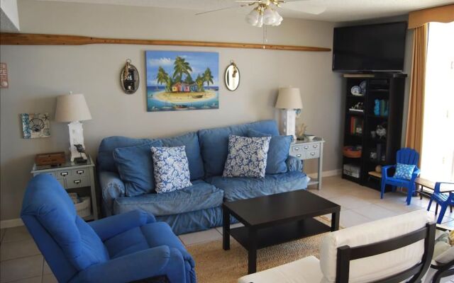 Phoenix V 901 by RedAwning