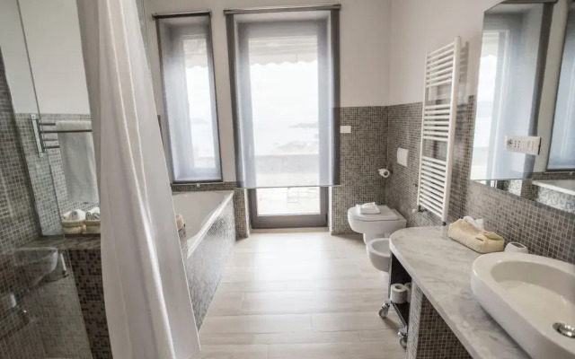 Mira-mare Apartments & Suites