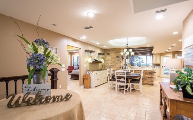 Hummingbird Hideaway 4 Bedroom Home