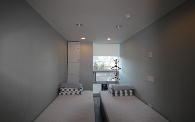 Hostel The New Day