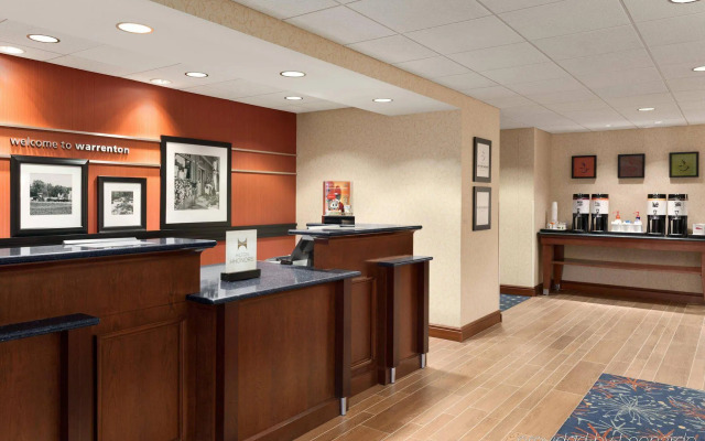 Hampton Inn Warrenton