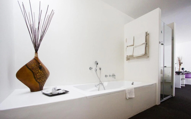 Serene-estate Boutique Guesthouse