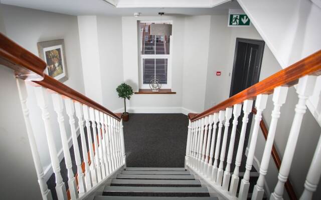 Bay Tree Apartments