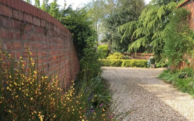 Ivy House Barn