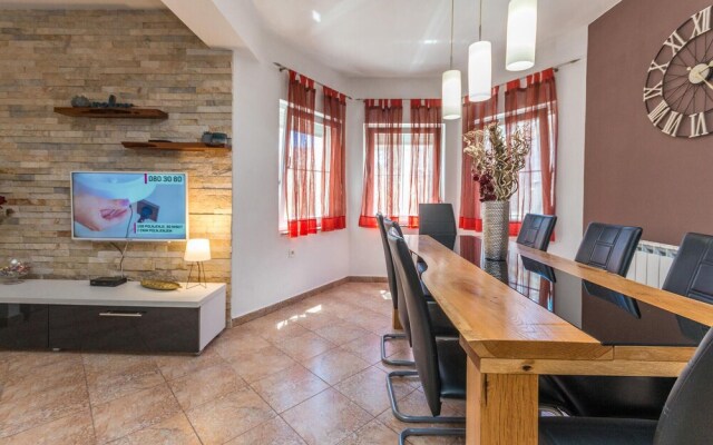 Awesome Home in Bibinje With Wifi and 2 Bedrooms