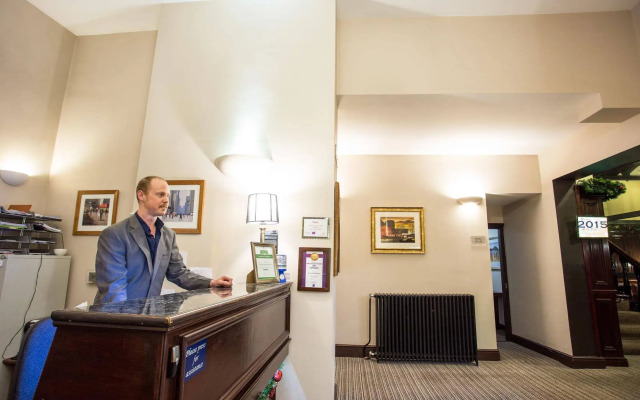 Duke Of Edinburgh Hotel