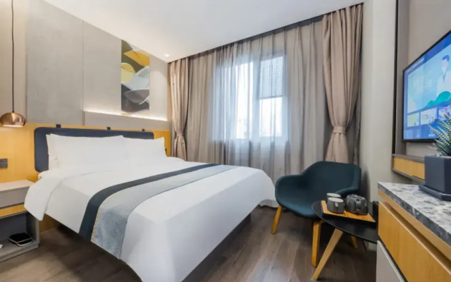 Home Inn Selected (Shanghai Lujiazui, Expo Center)