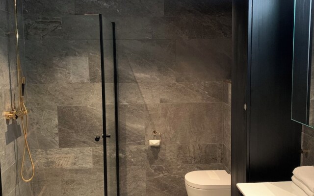 Enter Tromsø Luxury Villa