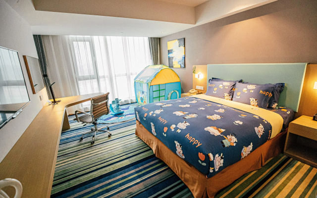 Holiday Inn Express Yingkou Onelong Plaza by IHG