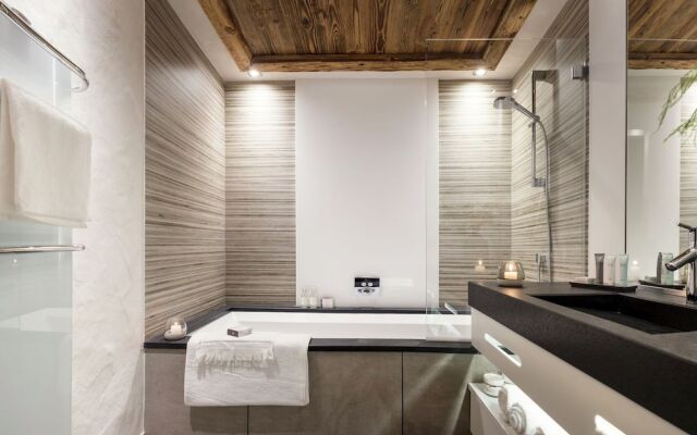 Rustic Apartment With Dishwasher, 150 m. From the Cableway