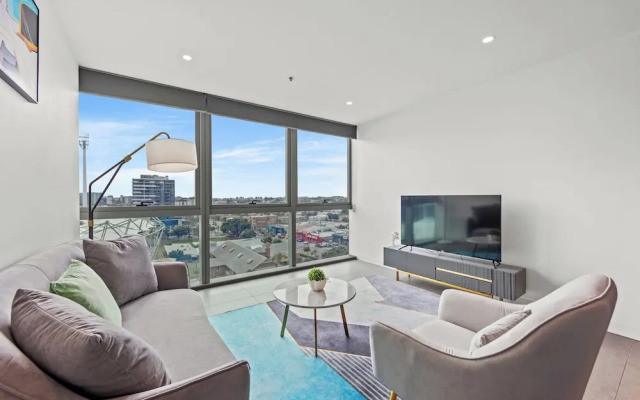 Trafalgar Lane Apartments by CLLIX