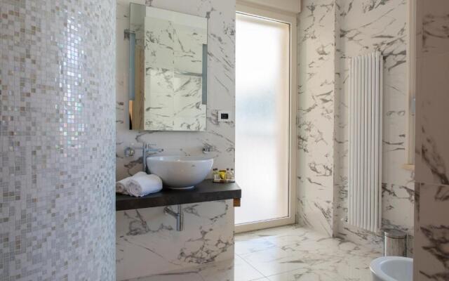 Aurum Suites