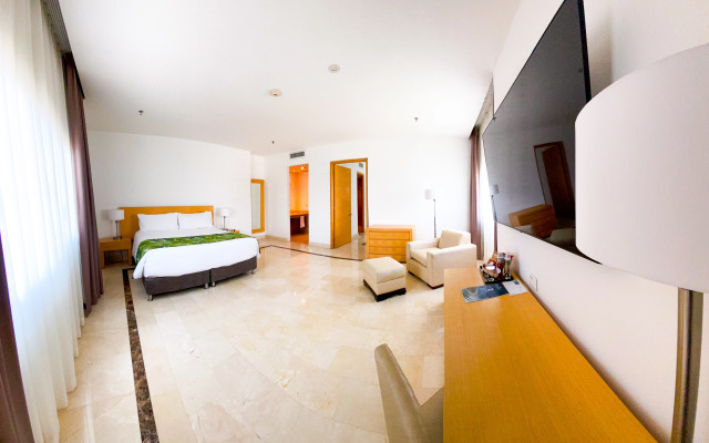 Dann Carlton Barranquilla