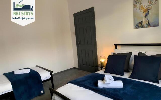Saltwell - Delightful 3 Bedroom free parking free wifi