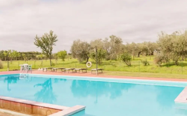 Rosemary apt With Shared Pool Family fun