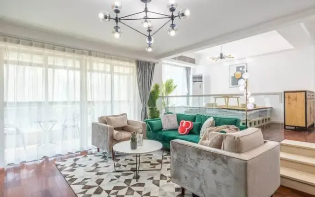 Locals Boutique Apartment Jida No.1