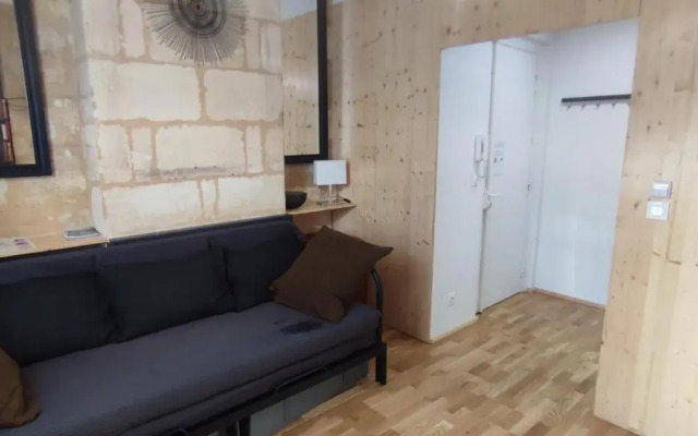 Charmant studio renove et climatise