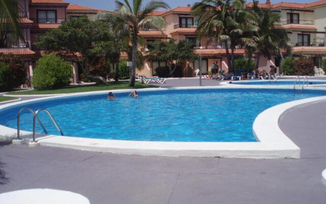 Apartamentos Lago Azul