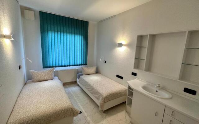 smart&beautiful HOSTEL