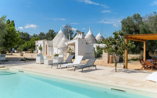 Trulli Isabella by Wonderful Italy