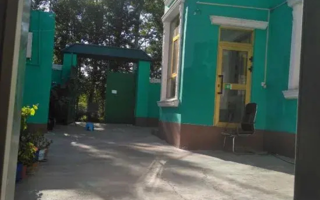 Yijing Farmhouse