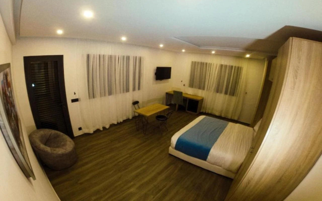 Atlas Lodge