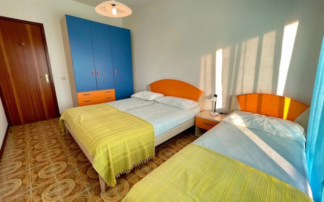 Flat 130mt From the Sea-beahost