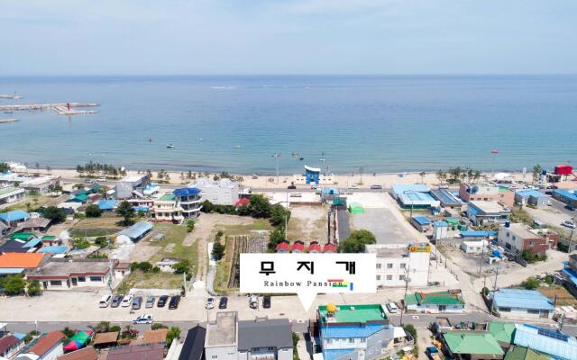 Pohang Mujigae Pension