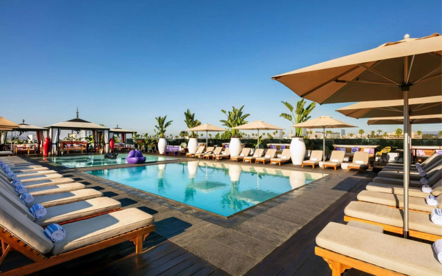 SLS Hotel, a Luxury Collection Hotel, Beverly Hills