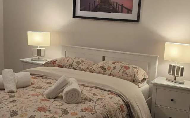 Dublin - 3 Bedroom Cosy Home - Sleeps Max 7