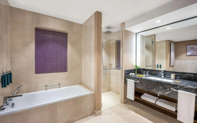 Hilton Al Khobar King Fahd Causeway